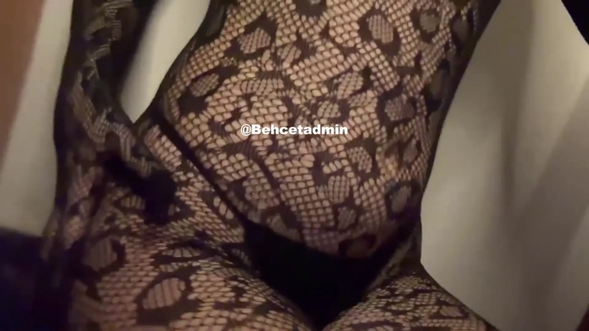 Nazenin İfşa Sex Videoları Part (4)