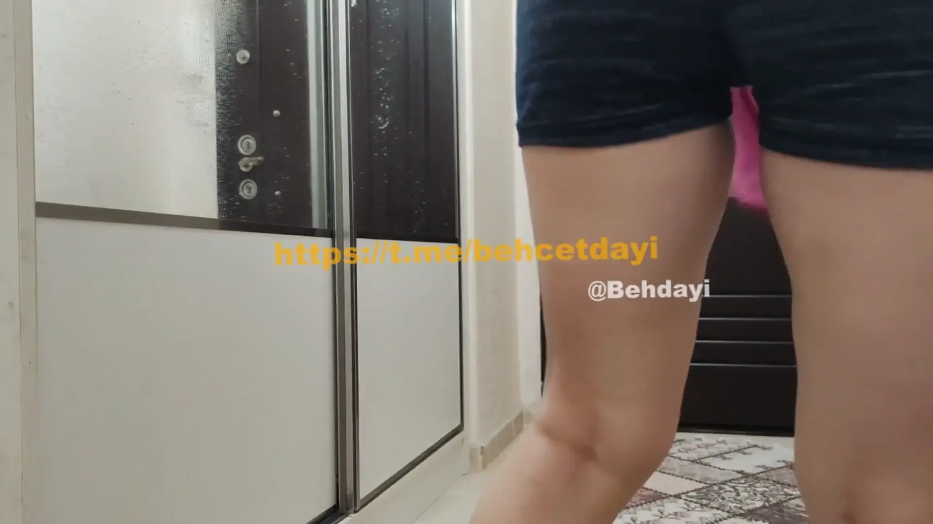 Kraliçenin Hayatı Katıl Videoları Part (22)
