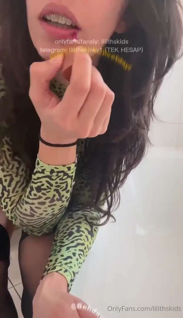 Lilithkids onlyfans ifşa videoları part (13)